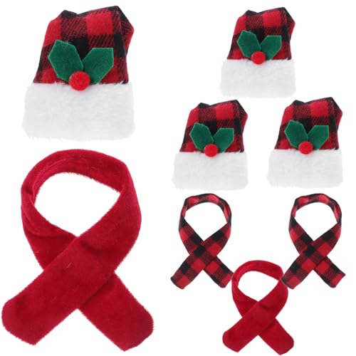 DEARMAMY Weinflaschenabdeckungen für Weihnachten, 4 Sets – Mini-Weihnachtsmannmützen und Büffelkaro-Schals, festliche Weinflaschen-Dekorationen für Feiertage, Tischdekoration und Weihnachtsgeschenke von DEARMAMY