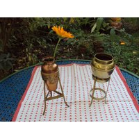 2 Kupfer - Und Messingtöpfe Mit Halterung von DECOETCOLLECTION