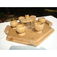 Selbstgemachtes Holztablett Zum Präsentieren Von Hartgekochten Oder Weichgekochten Eiern. | Tablett von DECOETCOLLECTION