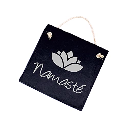 Namasté Lotus Schild Schiefer graviert - Yoga Reiki Pilates Türschild Schiefertafel 11x11cm | Dekolando von DEKO-LANDO