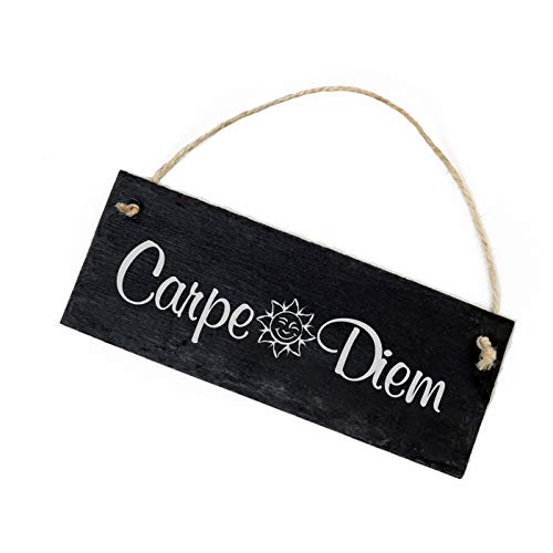 Carpe Diem Schild Schiefertafel graviert - Sonne Türschild Genieße den Tag 22x8cm | Dekolando von DEKO-LANDO