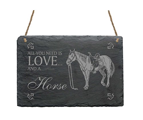 Schiefertafel « All you need is LOVE and a HORSE » Schild mit Pferde Motiv - Reiterhof Reiter Pferd - Pferdestall Dekoschild Türschild von DEKOLANDO