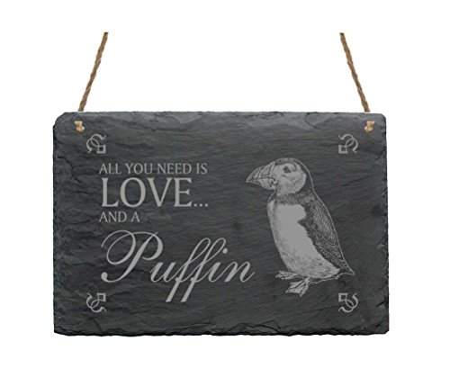 Schiefertafel « All you need is LOVE and a PUFFIN » Schild mit Motiv Papageientaucher - Haushalt Dekoschild Dekoration - Geschenk Ornithologe Vögel von DEKOLANDO