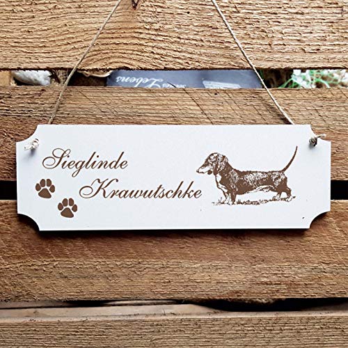 Schild Hund « Dackel » Türschild mit persönlicher Wunschgravur und Motiv - Größe ca. 20 x 6,7 x 0,5 cm - Shabby Dekoration Namensschild Name - Hunde Teckel Schild Hund « Dackel » Türschild mit persönlicher Wunschgravur und Motiv - Größe ca. 20 x 6,7 x 0,5 cm - Shabby Dekoration Namensschild Name - Hunde Teckel von DEKOLANDO