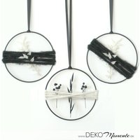 Trockenblumenkranz 15cm Trockenblumenring Fensterring Dekoring Flowerhoop Metallring Trockenblumen Schwarz Weiß Trockenblumenkranz 15cm Trockenblumenring Fensterring Dekoring Flowerhoop Metallring Trockenblumen Schwarz Weiß von DEKOMomente