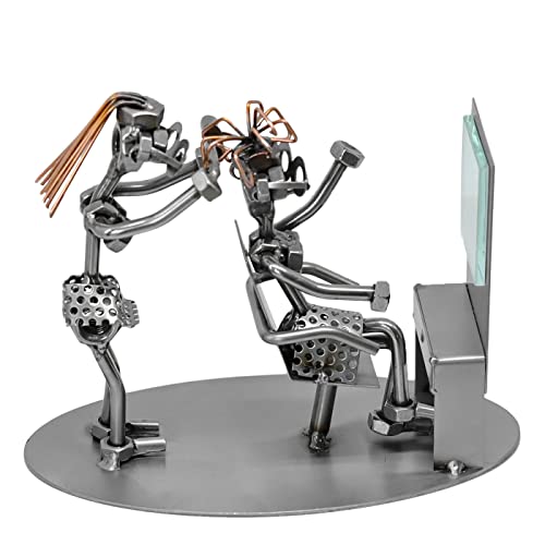 metalman24 Schraubenmännchen Friseurin mit Spiegel - Handarbeit Geschenkidee Metallfigur Metallmännchen Stahlfigur Schraubenmännle - Deko für Büro & Zuhause von metalman24