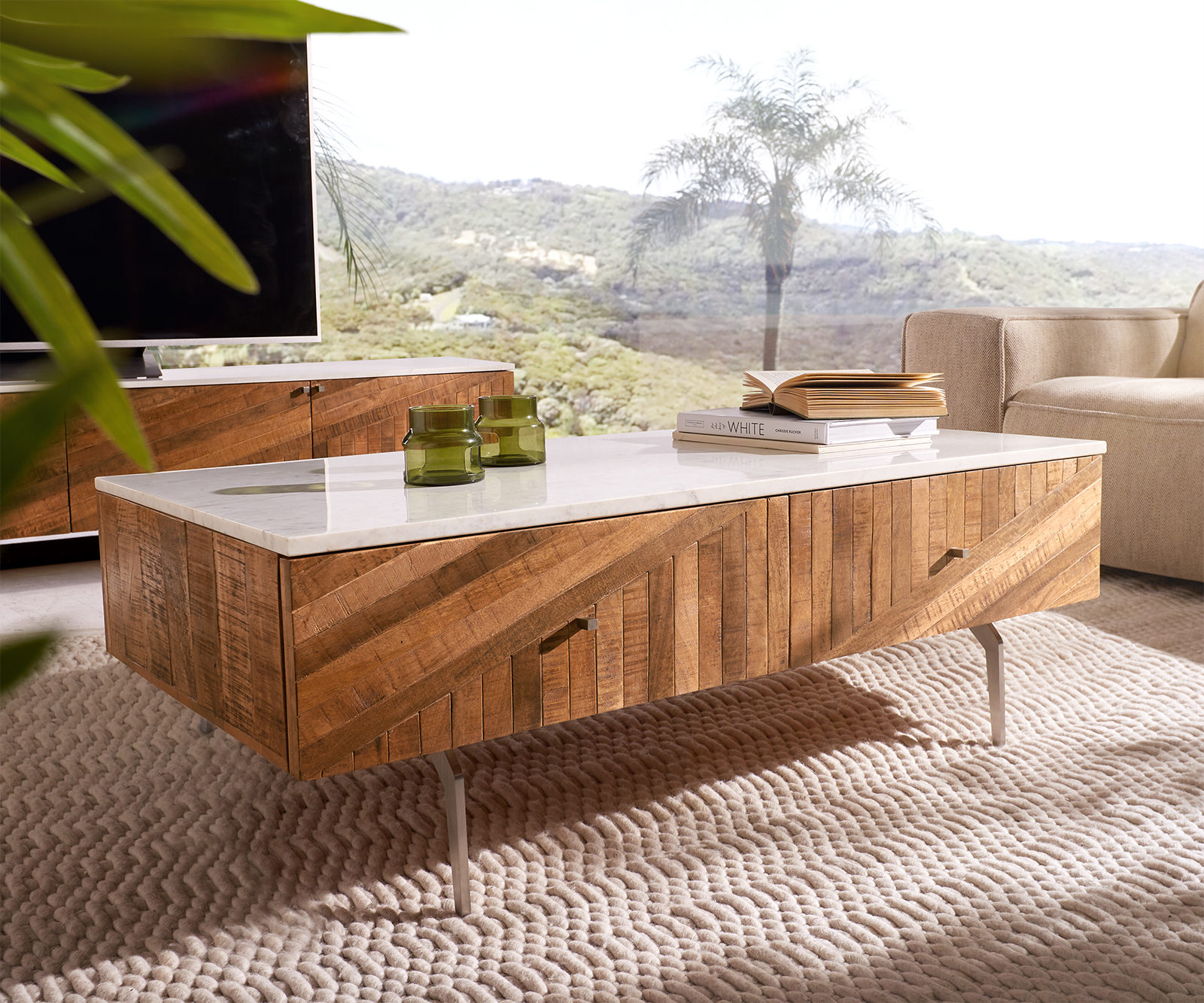 Couchtisch Bahan 115x60 cm Mango Teak 2 Schubladen Marmorplatte weiss Winkelfuß Edelstahl von DELIFE