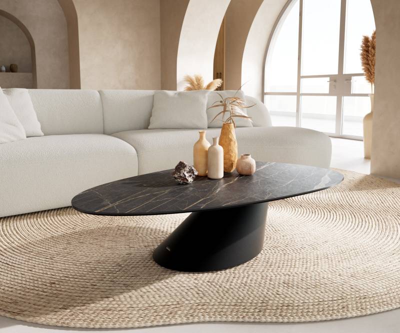 Couchtisch Edge Oval 140x75 cm Keramik Laminam® Noir Desir Braun Conis Metall Schwarz von DELIFE