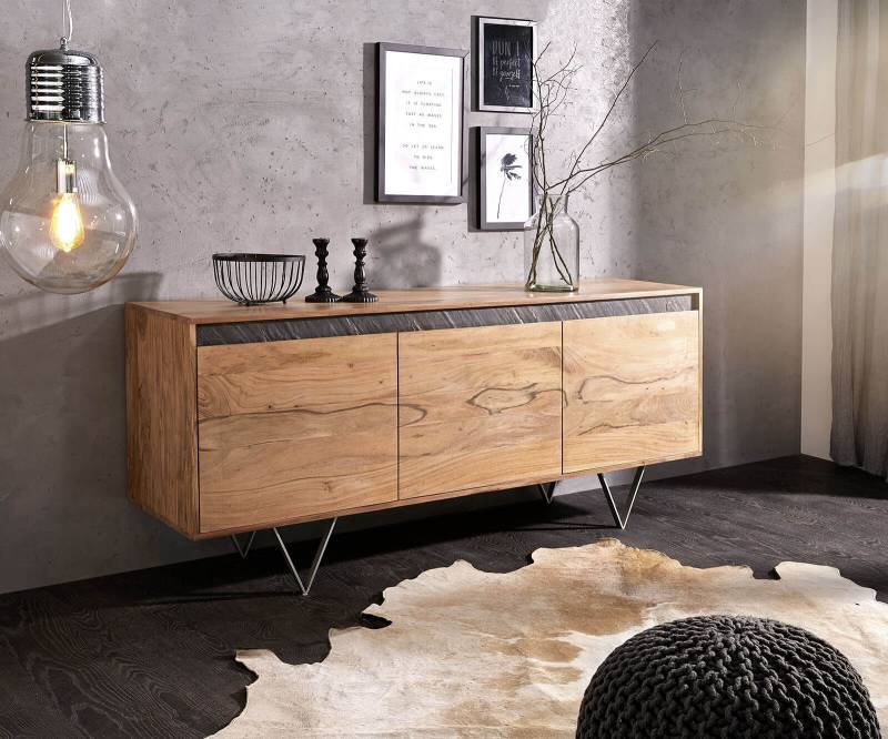 Design-Sideboard Stonegrace 175 cm Akazie Natur Schiefer 3 Türen Fuß 20 cm von DELIFE