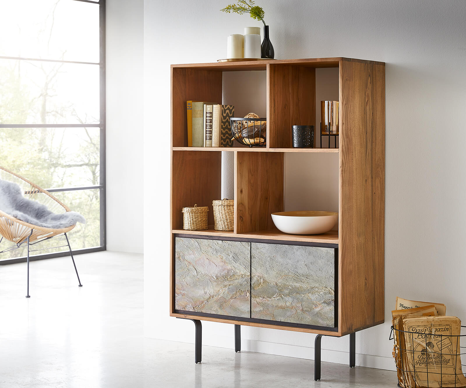 Highboard Juwelo 88x135 cm Akazie Natur mit Steinfurnier von DELIFE