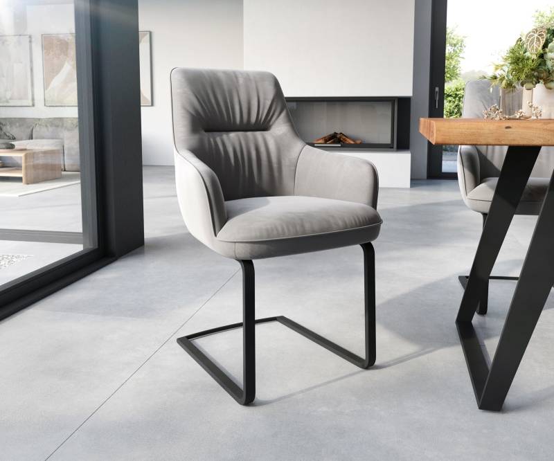 Freischwinger Zelia-Flex mit Armlehnen Samt Grau Freischwinger flach Schwarz Taschenfederkern von DELIFE