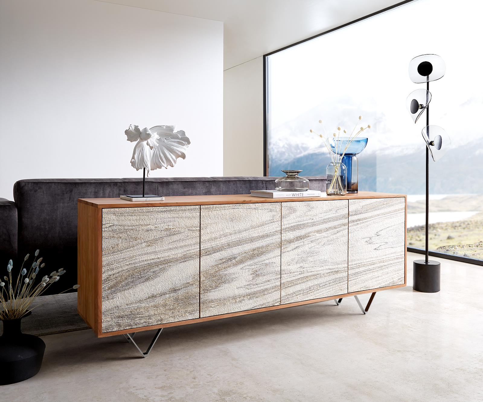 Sideboard Kleo 175 cm Akazie Natur 4 Türen V-Fuß Edelstahl von DELIFE