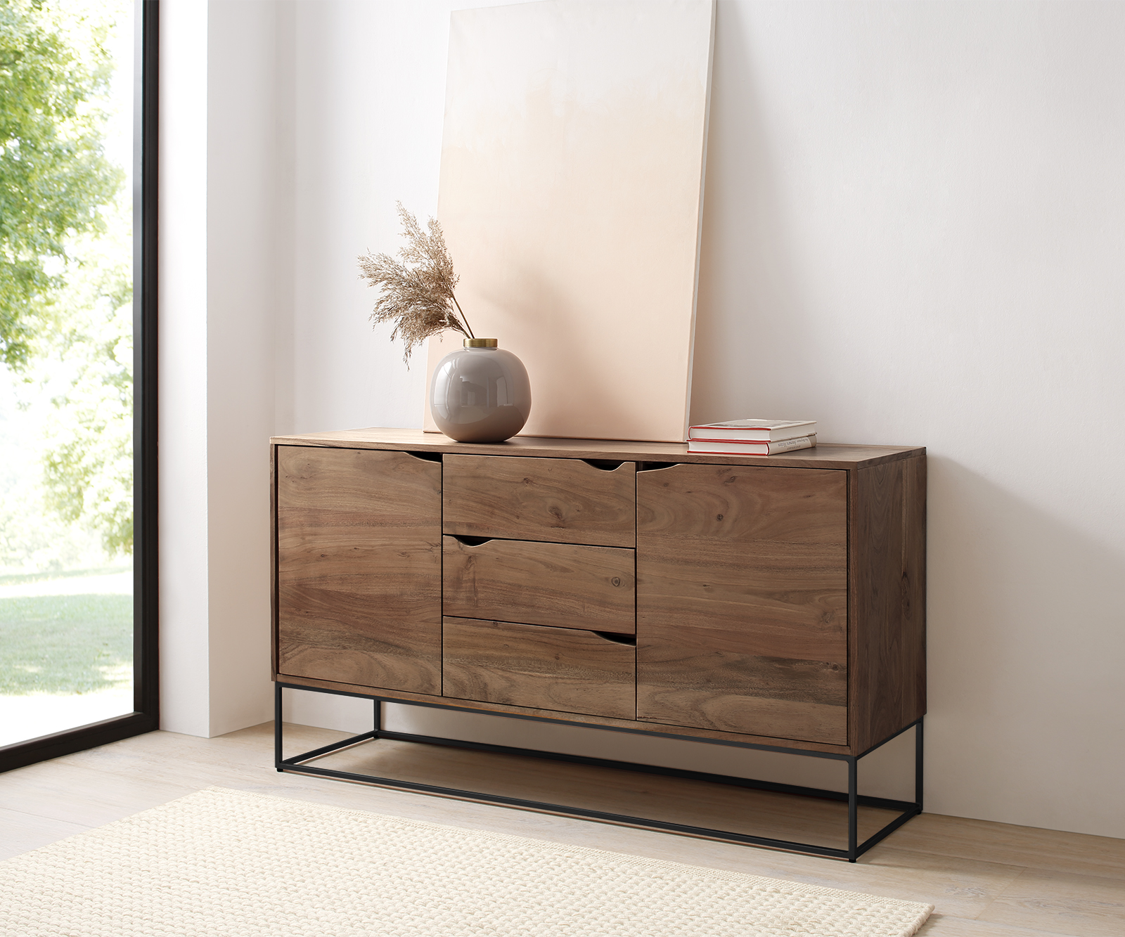 Sideboard Loca 140x39 cm Akazie Braun 3 Schübe 2 Türen von DELIFE