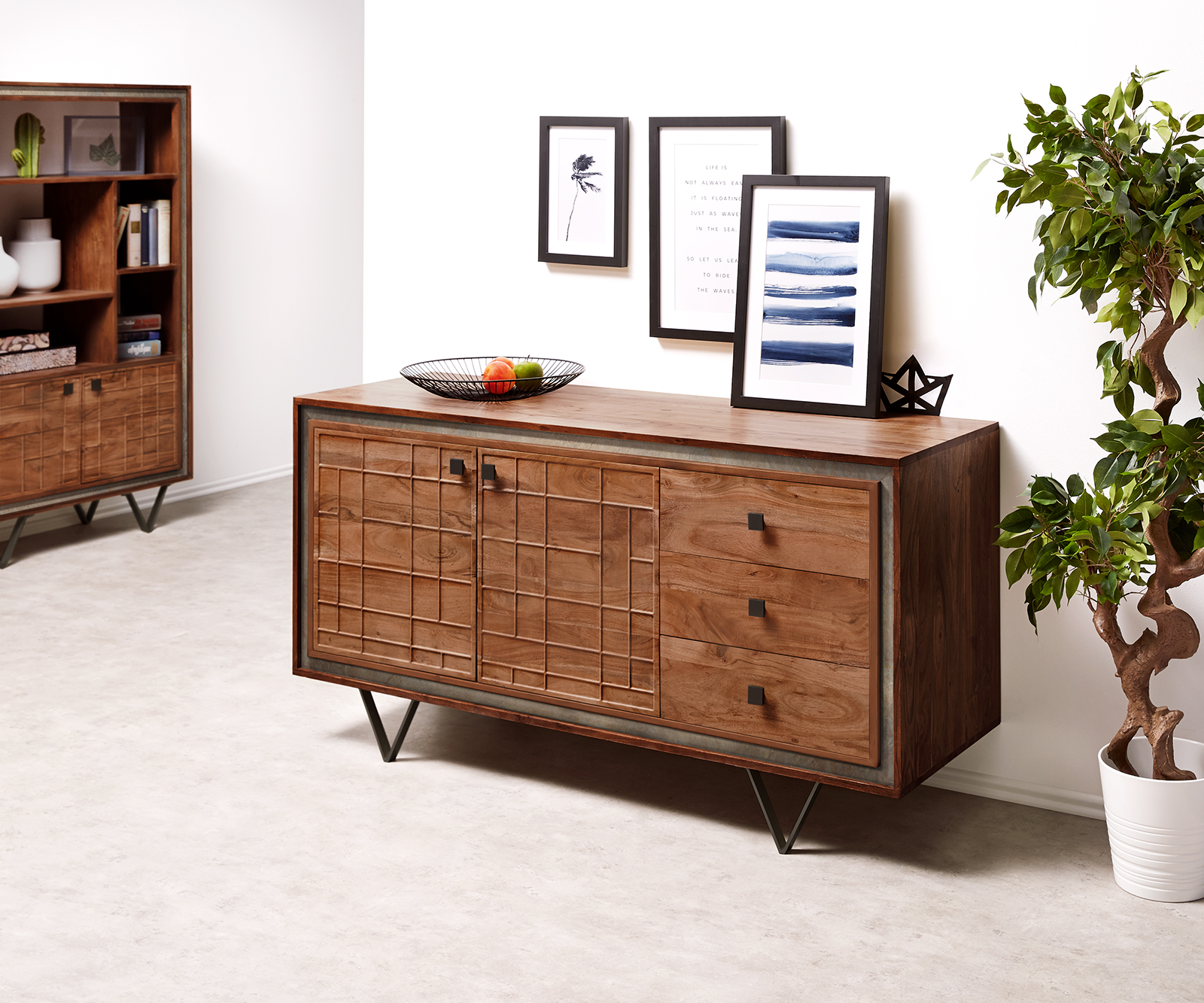 Sideboard Stonegrace 150 cm Akazie Braun 3D 2 Türen 3 Schubladen V-Fuß Schwarz von DELIFE