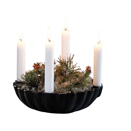 DELITE Advent Kerzenschale aus Schweden, Gusseisen für 4 Kerzen und Deko sämtlicher Jahreszeiten, Durchmesser 25 cm, Höhe 6,5 cm, Gewicht 2,9 kg von DELITE