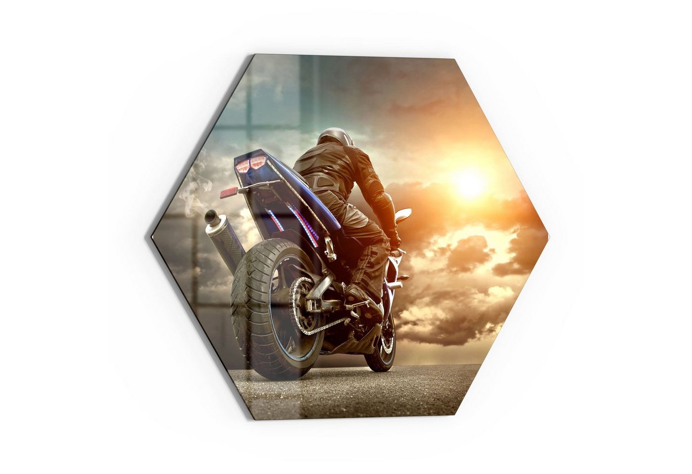 DEQORI Glasbild 'Motorradfahrer vor Wolken', 'Motorradfahrer vor Wolken', Glas Wandbild Bild schwebend modern von DEQORI