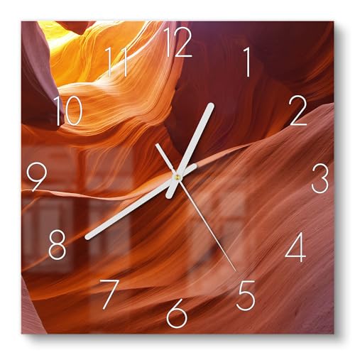 DEQORI Glasuhr | 30x30 cm | Motiv Lichtspiel des Feuerfels | ausgefallene leise Design Uhr aus Glas | Wanduhr für Wohnzimmer & Küche | Moderne Hingucker Uhr für die Wand von DEQORI