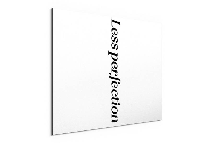 DEQORI Metallbild 'Perfektion war gestern', Alu Dibond Bild Aluminium Aluverbundplatte Design Wandbild Aludibond DEQORI Metallbild 'Perfektion war gestern', Alu Dibond Bild Aluminium Aluverbundplatte Design Wandbild Aludibond von DEQORI