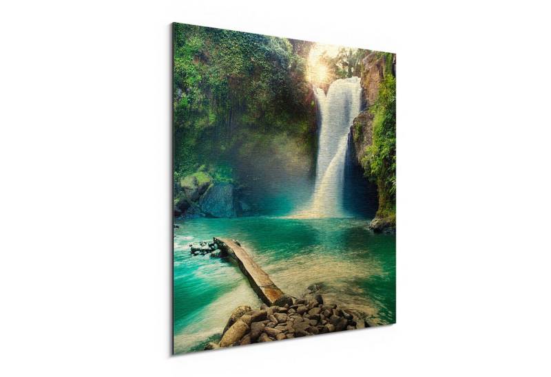 DEQORI Metallbild 'Tegenungan Wasserfall ', Alu Dibond Bild Aluminium Aluverbundplatte Design Wandbild Aludibond DEQORI Metallbild 'Tegenungan Wasserfall ', Alu Dibond Bild Aluminium Aluverbundplatte Design Wandbild Aludibond von DEQORI
