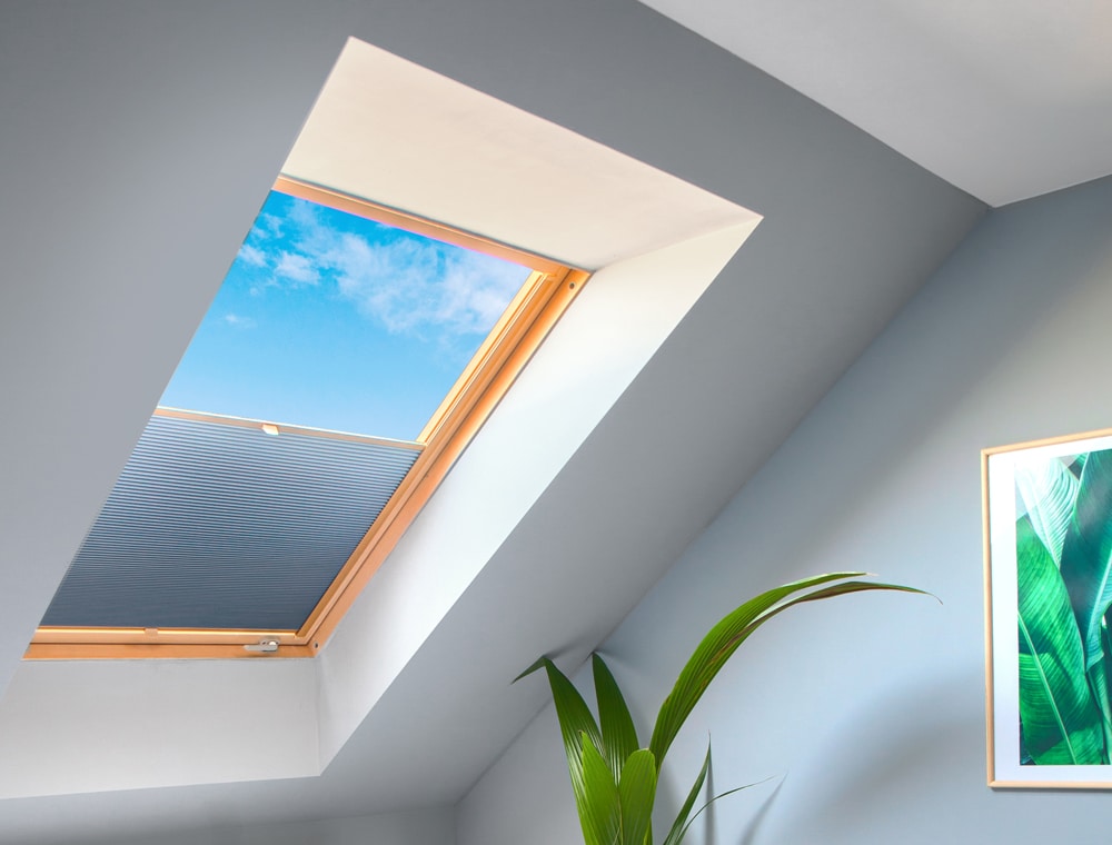 DerSonnenschutz Dachfensterplissee | Für alle gängigen Dachfenster von VELUX® von DERSONNENSCHUTZ