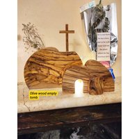 Hölzerne Osterauferstehungsszene + Led - Leeres Holzgrab Osterkrippe Beleuchtetes Grab Auferstehung Er Ist Auferstanden Beleuchtetes Ostergrab von DESIGNitalysr