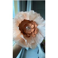 Handgemachter Kronleuchter Aus Crepe Paper Peony Peach & Cream Home Beleuchtung Handgemachter Kronleuchter Aus Crepe Paper Peony Peach & Cream Home Beleuchtung von DESINGBygul