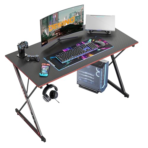 DESINO Gaming Schreibtisch, 80 x 50 cm Ergonomischer Computertisch, Tisch mit Kohlefaseroberfläche, stabiles Kopfhörerhaken zum Spielen, Lernen, Zuhause, Schlafzimmer, Schwarz von DESINO