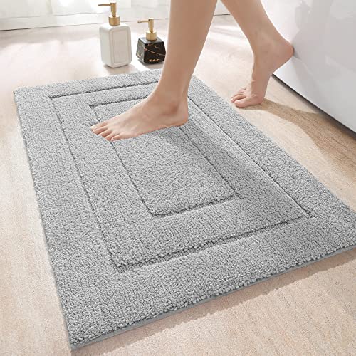 DEXI Badteppich rutschfeste,weicher Badezimmerteppich Wasserabsorbierend Badematte maschinenwaschbar Badvorleger für Dusche,Badewanne und Toilette - Hellgrau,60 x 110 cm von DEXI