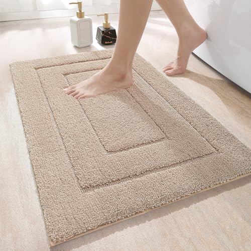 DEXI Badteppich rutschfeste,weicher Badezimmerteppich Wasserabsorbierend Badematte maschinenwaschbar Badvorleger für Dusche,Badewanne und Toilette, Beige, 60 x 110 cm von DEXI