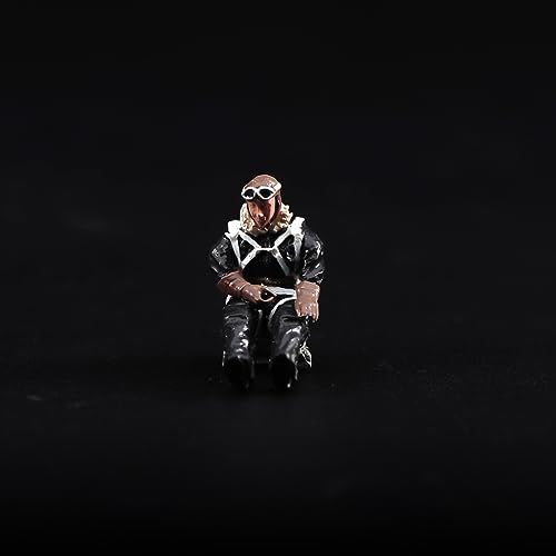 DEZARO 1:48 Scale Miniatures People Figurine WWII Pilot Hand Painted Tiny People Resin Diorama Action Figure for Cars Vehicles Model (Germany Pilot) von DEZARO