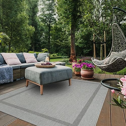 DEZENCO Squarext Outdoor-Teppich aus Polypropylen, weich und seidig, Oeko Tex® | Silber – 160 x 160 cm, rund von DEZENCO