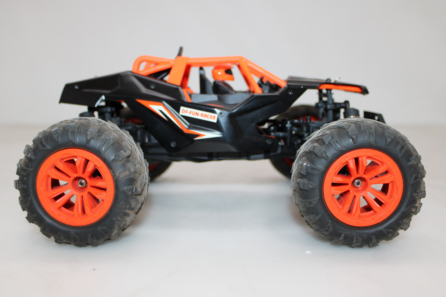 Df Models Df Fun Racer Rc Auto Modellauto 1:14 4 Wd Rtr 3158 Siehe Text/Foto C-Ware Df Models Df Fun Racer Rc Auto Modellauto 1:14 4 Wd Rtr 3158 Siehe Text/Foto C-Ware von DF MODELS