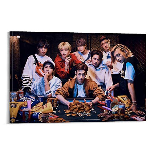 DIDIWEI All in Stray Kids Leinwand Kunst Poster und Wandkunst Bilddruck Moderne Familienzimmer Dekor Poster 08x12inch(20x30cm) von DIDIWEI