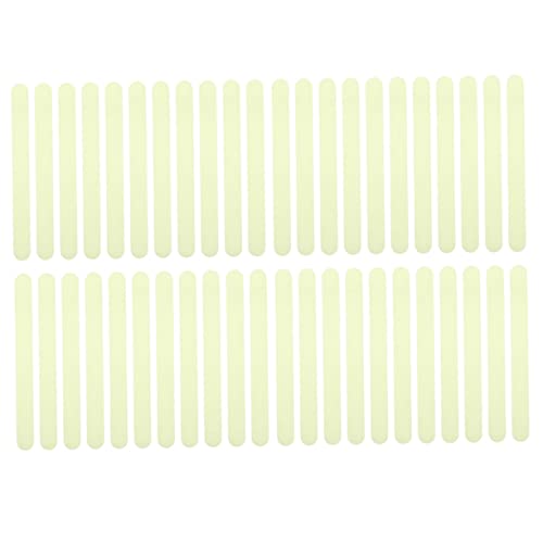 DIKACA 48 Stück Teiliges Selbstklebende Wasserfeste Leuchtende Anti rutsch streifen für Treppen Rutschfeste Reflektierende Sicherheitsbänder für Innen Außenbereiche Einfach zu Montieren von DIKACA