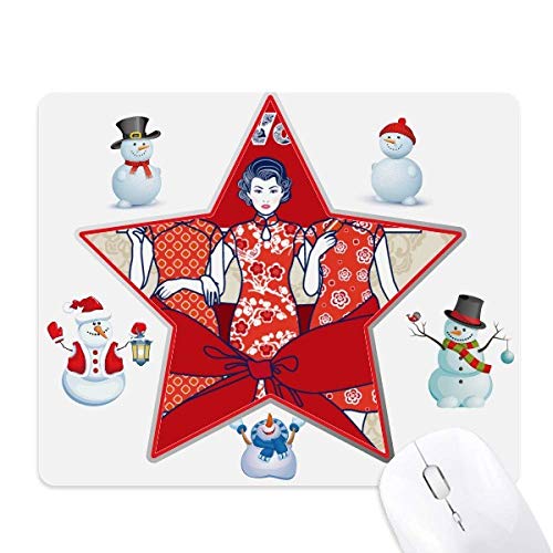 Chinese Culture Red Woman Christmas Snowman Family Star Mouse Pad von DIYthinker