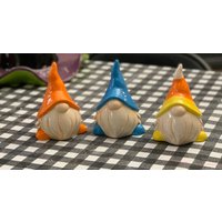 Handgefertigtes Set Mit 3 Herbst Keramik Wichtel von DJsCeramicsCrafts