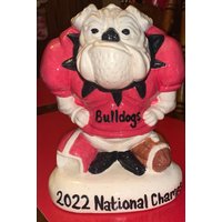 Handgefertigte Keramik Bulldogge Figur von DJsCeramicsCrafts