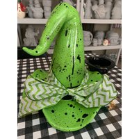 Handgefertigter Hexenhut Aus Keramik von DJsCeramicsCrafts