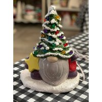Handgefertigter Keramik Wichtel Weihnachtsbaum von DJsCeramicsCrafts