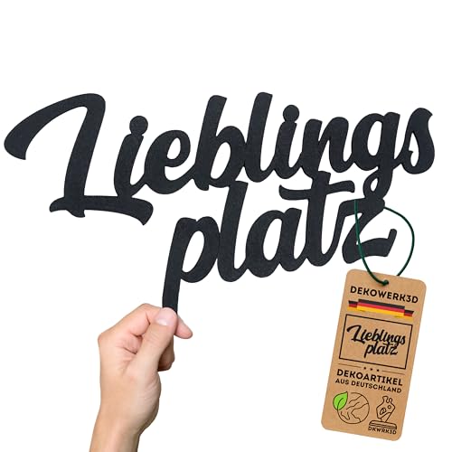 Lieblingsplatz Schild - Schriftzug - Deko Wohnzimmer Wandtattoo - Wanddekoration - Wanddeko Schlafzimmer - Wandsticker - Wandschild - Wanddeko Wohnzimmer für zu Hause (L) von DKWRK3D
