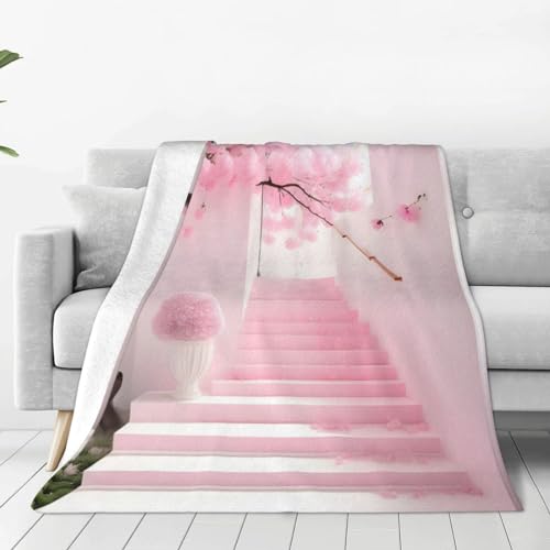 Die ultraweiche Micro-Fleece-Decke bietet Ihnen einen zarten und warmen Schlaf. Sie besteht aus Mikrofasergewebe für Reisen, Sofa und Bett, was sie zur Wahl macht, rosa Kirschblüten-Treppe Die ultraweiche Micro-Fleece-Decke bietet Ihnen einen zarten und warmen Schlaf. Sie besteht aus Mikrofasergewebe für Reisen, Sofa und Bett, was sie zur Wahl macht, rosa Kirschblüten-Treppe von DLXW