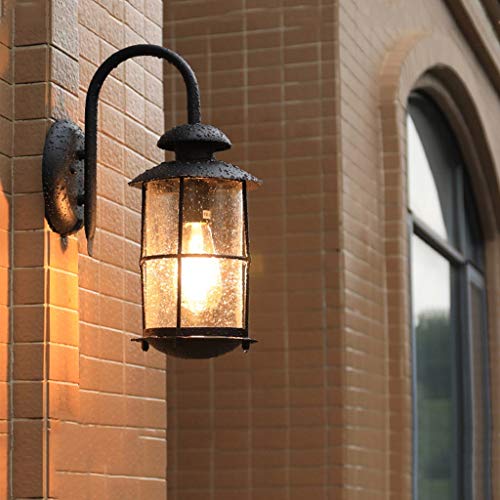 DOCJX Retro Wandleuchte Holz Dekor Außenlampe Vintage Schwarz Wandlampe Wasserdicht IP54 Aluminiumguss und Glas Aussenleuchte E27 Landhaus Gartenlampe Hauseingang Hof Eingangs Außen-Wandleuchte von DOCJX
