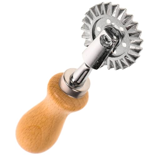 DOITOOL Ravioli Former Teigschneider Teigroller Ravioli Roller Keksausstecher Mit Holzgriff, PräZise Geriffelte Kanten FüR Pasta, Kekse Und GebäCk, 13cm Edelstahl von DOITOOL