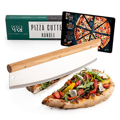 DOLCE MARE Pizzaschneider - Vielseitig einsetzbares Wiegemesser mit edlem Griff aus Eichenholz - Pizzamesser mit extra scharfer Edelstahlklinge - Inklusive Klingenschutz & Anleitung von DOLCE MARE