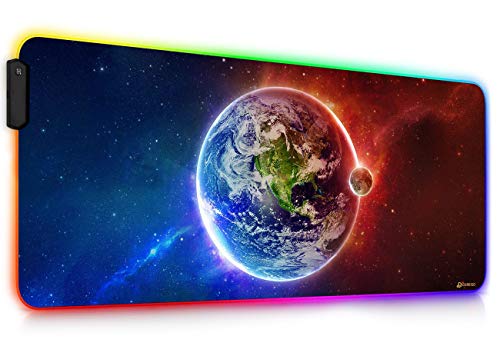DORRISO Neu RGB Gaming Mauspad Großes 900x400mm mit 12 RGB Beleuchtungs Modi LED Schreibtischunterlage XXL Wasserdicht Anti Rutsch Mauspad Matte für Computer PC Professionelle Gamer Mousepad DORRISO Neu RGB Gaming Mauspad Großes 900x400mm mit 12 RGB Beleuchtungs Modi LED Schreibtischunterlage XXL Wasserdicht Anti Rutsch Mauspad Matte für Computer PC Professionelle Gamer Mousepad von DORRISO