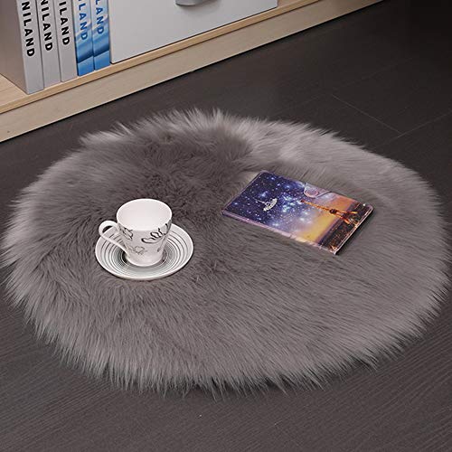 DQMEN Spitzenqualität Lammfellimitat Teppich, Kunstfell Dekofell Lammfellimitat Teppich Longhair Fell Nachahmung Wolle Bettvorleger Sofa Matte (Grau, 45 X 45 cm) von DQMEN