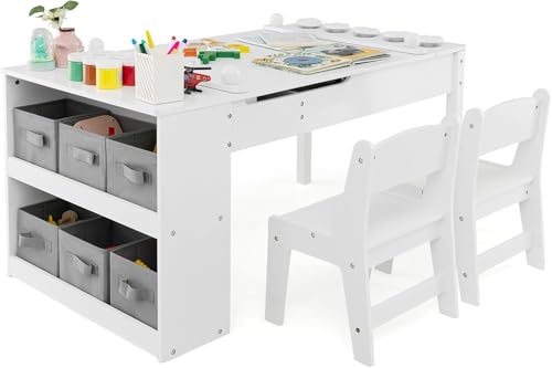 DREAMADE 3 in 1 Kindertisch mit 2 Stühlen aus Holz, Kinder Maltisch mit kippbarer Tischplatte & 6 Stoffboxen & Papierrolle, Kindersitzgruppe mit Stauraum für Kinderzimmer (Weiß,mit 2 Ablagen) von DREAMADE