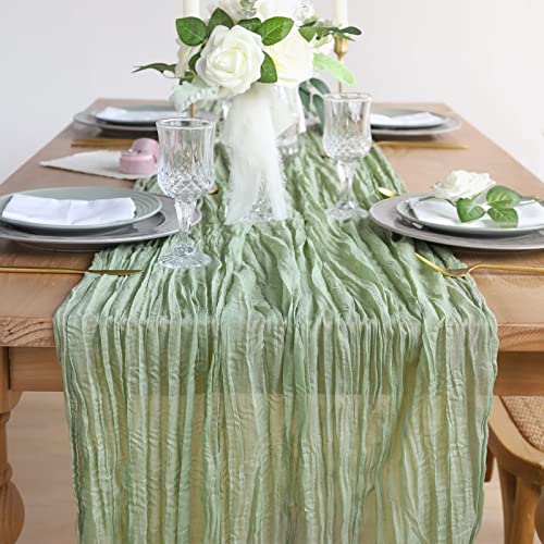 DROMCOM 90 x 300cm Salbeigrün Seihtuch Tischläufer lang Boho Rustikaler Gaze Tischläufer, Romantischer Halbtransparenter Grün Stoff Tischdecke Tischläufer Boho für Hochzeit Dekoration von DROMCOM