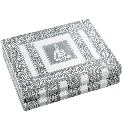 DRW Schmuckkästchen aus Metall in Buchform mit Spiegel und Buddha-Dekoration in Silber, Hindu-Stil, 27 x 21 x 7 cm DRW Schmuckkästchen aus Metall in Buchform mit Spiegel und Buddha-Dekoration in Silber, Hindu-Stil, 27 x 21 x 7 cm von DRW