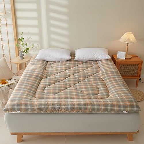 Japanische dicke Bodenmatratze, weiche Baumwolle, faltbare Tatami-Isomatte, kariert, Cartoon-Druck, tragbare Futon-Matratzenauflage für Schlafsaal, Gästezimmer, Camping, Heimgebrauch (#1,120 x 200 cm) Japanische dicke Bodenmatratze, weiche Baumwolle, faltbare Tatami-Isomatte, kariert, Cartoon-Druck, tragbare Futon-Matratzenauflage für Schlafsaal, Gästezimmer, Camping, Heimgebrauch (#1,120 x 200 cm) von DSAoTeng